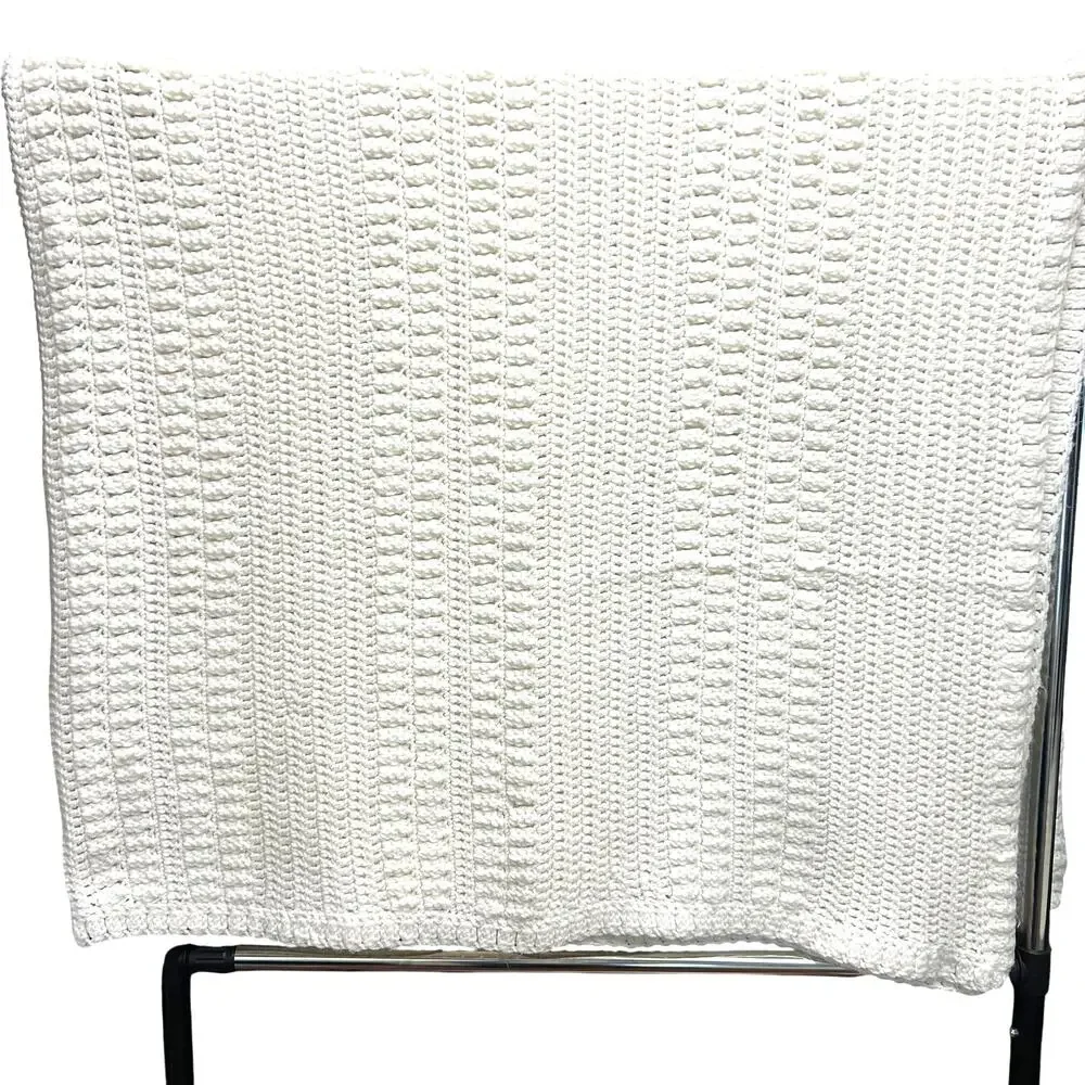 Handmade Crochet Knit Solid White Afghan 62x76‎